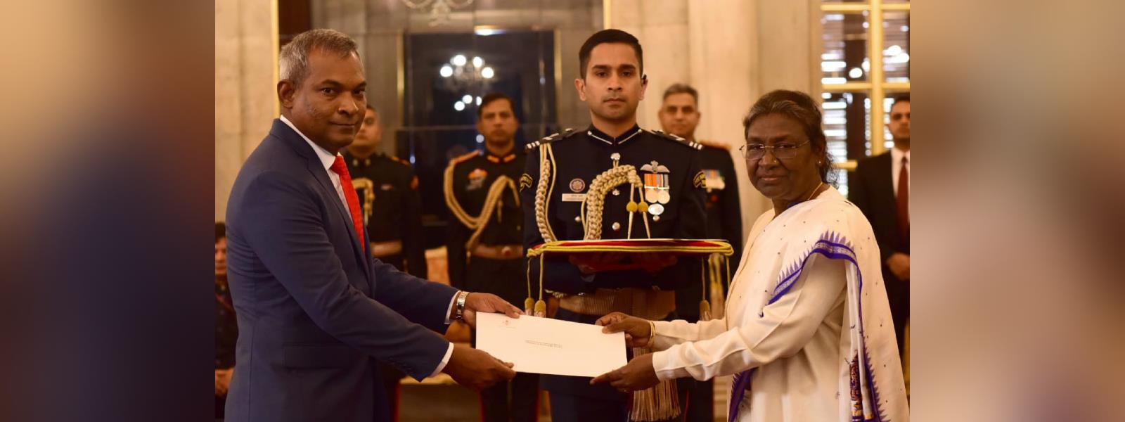 President Smt. Droupadi Murmu received credentials from H. E. Mr. Ibrahim Shaheeb, High Commissioner of Maldives at Rashtrapati Bhavan