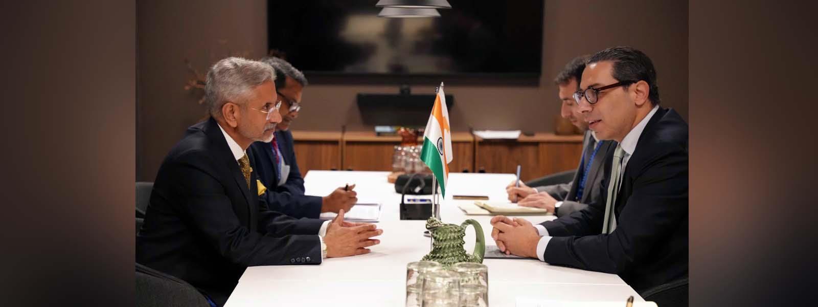 विदेश मंत्री डॉ. एस. जयशंकर ने स्टॉकहोम, स्वीडन में साइप्रस के विदेश मंत्री महामहिम श्री. कॉन्स्टेंटिनोस कोम्बोस से मुलाकात की