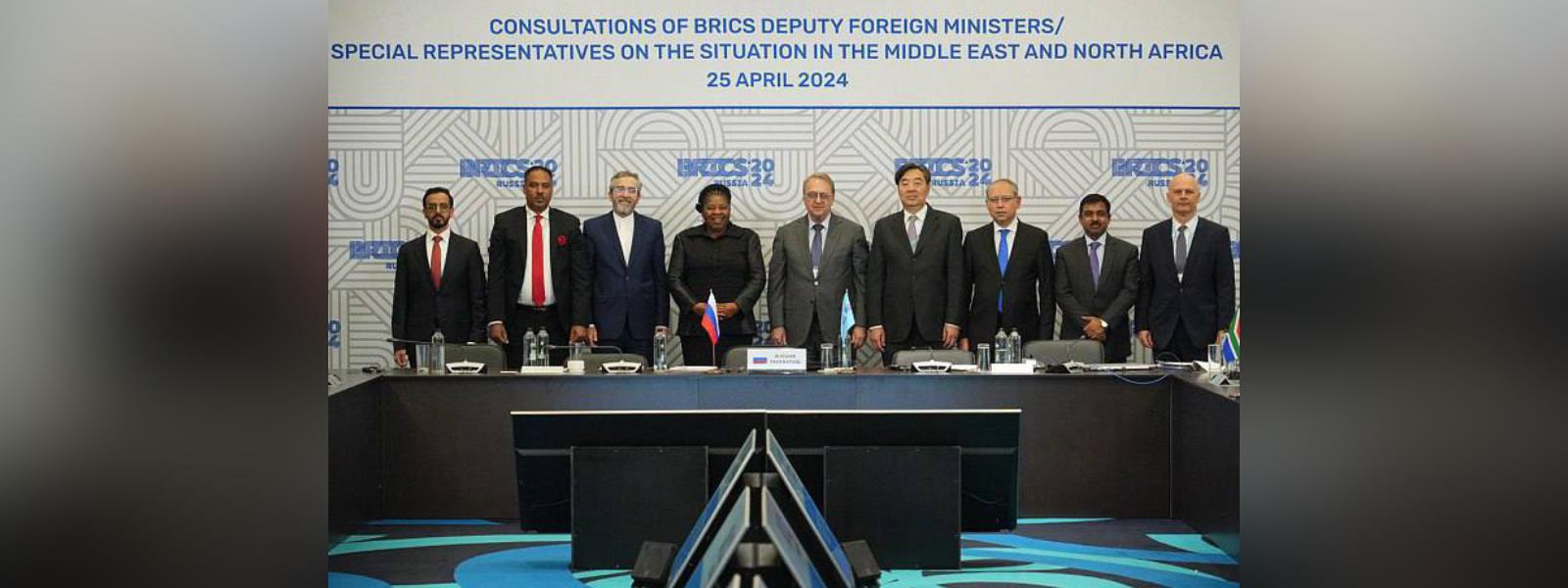 Secretary (CPV & OIA) Shri Muktesh K. Pardeshi led the Indian delegation at the meeting of BRICS Deputy Foreign Ministers and Special Envoys on the Middle East and North Africa in Moscow
