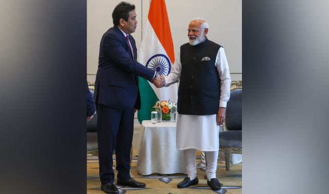 Prime Minister Shri Narendra Modi met Tan Sri Tengku Muhammad Taufik, President & Group CEO of PETRONAS in Kuala Lumpur