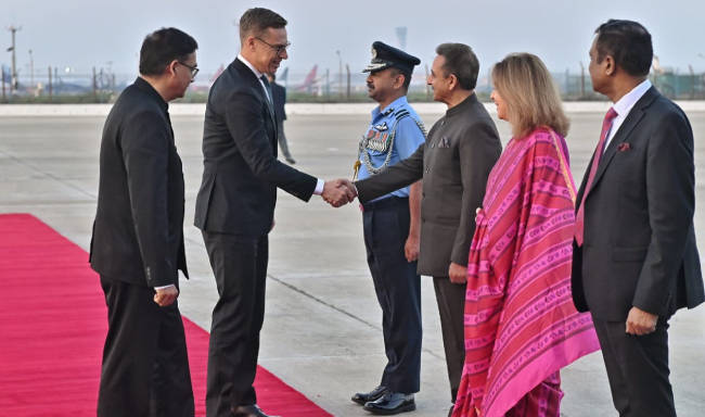 President of the Republic of Finland, H.E. Dr. Alexander Stubb received by Shri Kirti Vardhan Singh, Minister of State for External Affairs upon his arrival at the airport in New Delhi on a State Visit to India