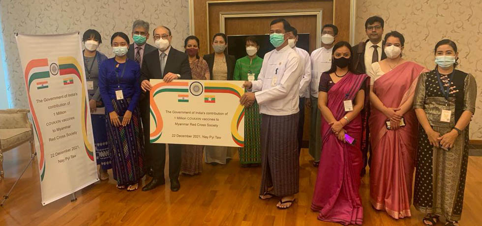 Foreign Secretary, Shri Harsh Vardhan Shringla hands over 1 million doses of 'Made in India' vaccines to the representatives of the Myanmar Red Cross Society